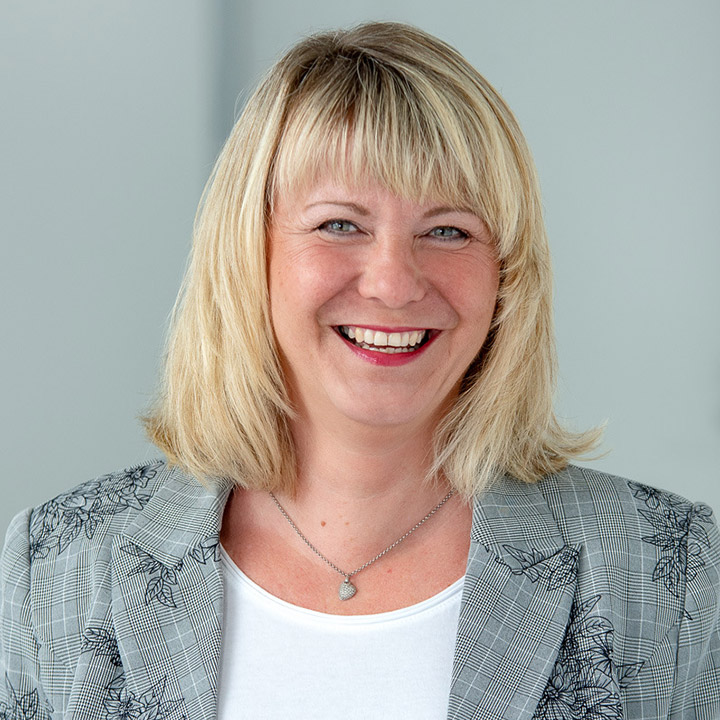 consulting-team-sonja.jpg